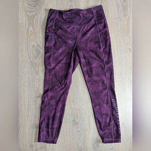 Reebok High Rise‎ Women's Large Purple Camo Leggings With Pockets
